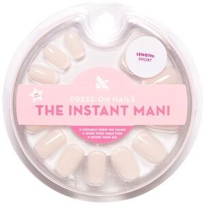 CLASSIC FRENCH | Olive and June Instant Mani, Short, Squoval